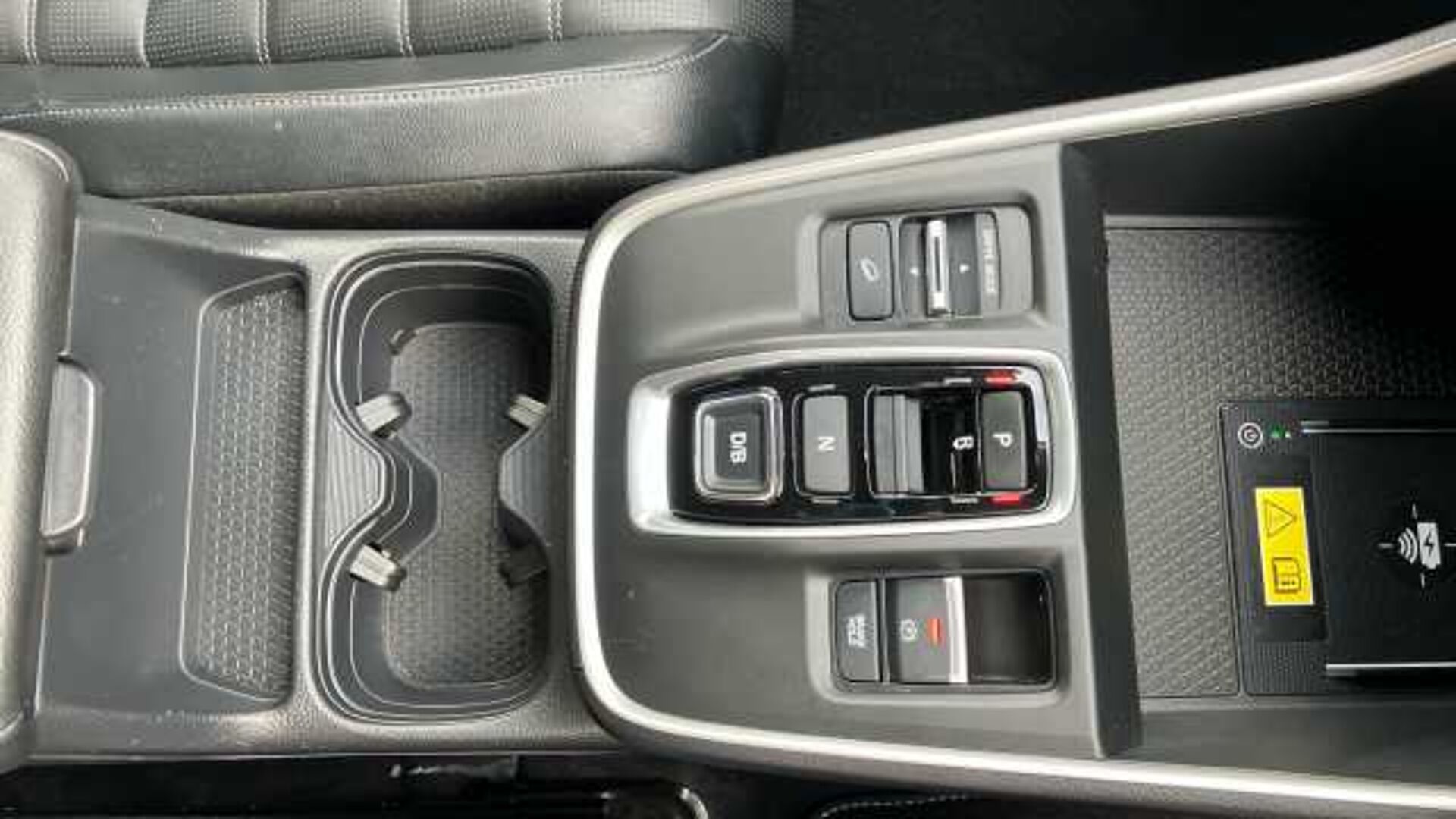 Honda CR-V 2.0 eHEV Advance 5dr eCVT Hybrid Estate 