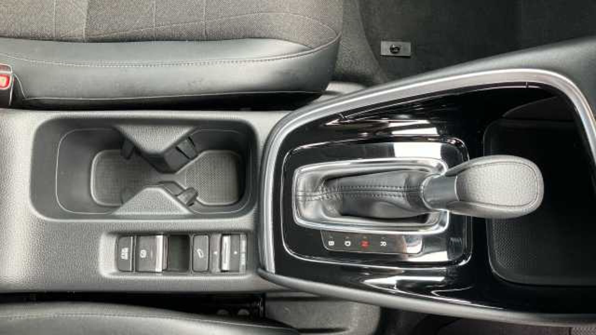 Honda HR-V 1.5 eHEV Advance 5dr CVT Hybrid Hatchback 