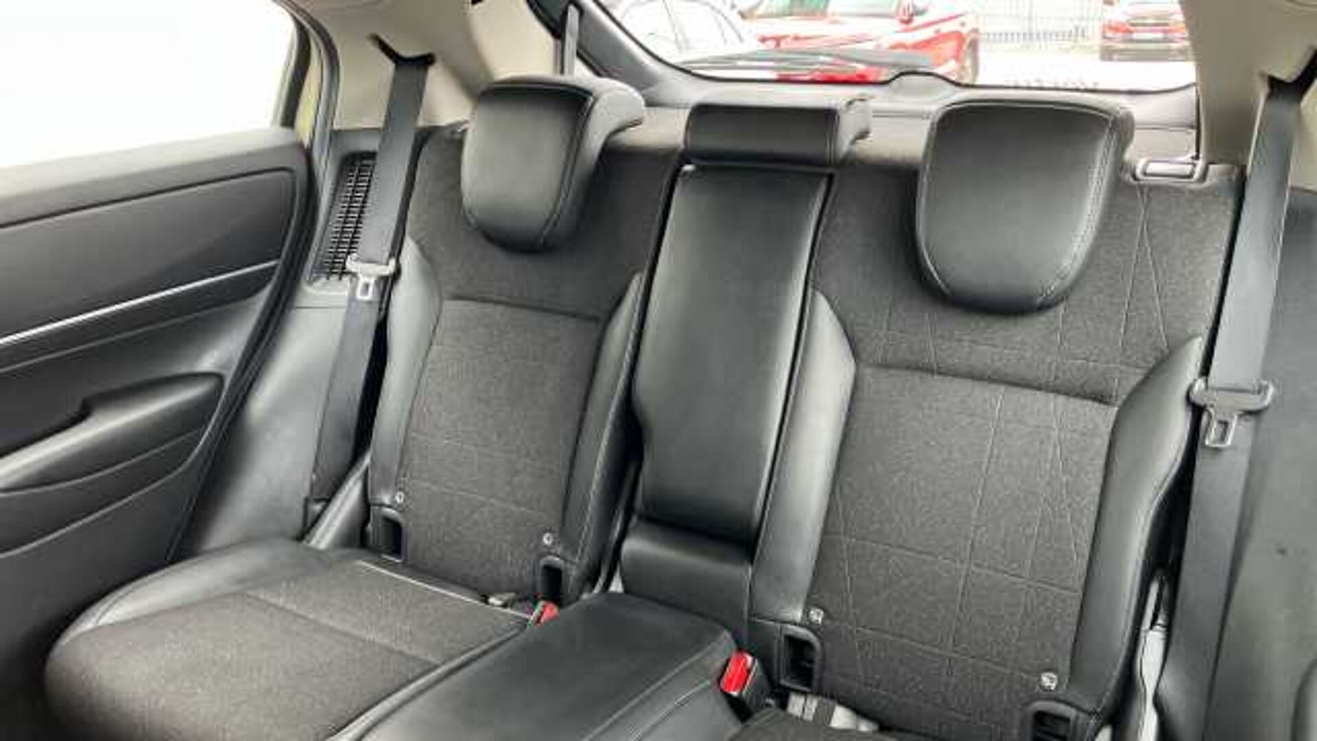 Honda HR-V 1.5 eHEV Advance 5dr CVT Hybrid Hatchback 
