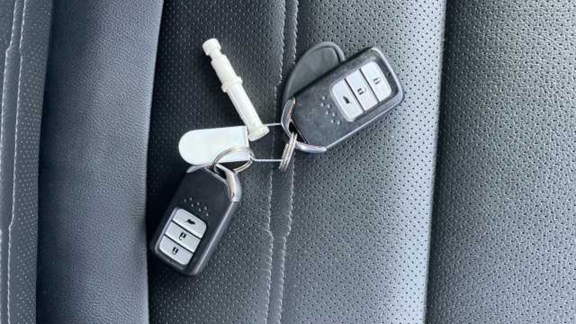 Honda CR-V 2.0 i-MMD Hybrid SR 2WD 5dr eCVT Hybrid Estate 