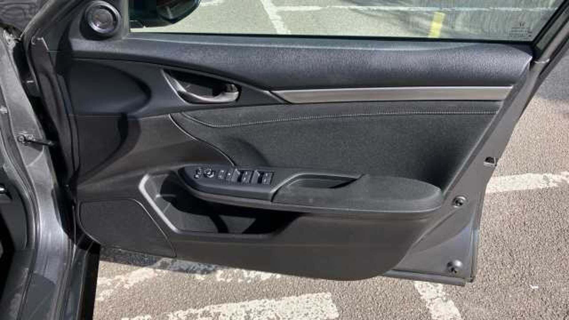 Honda Civic 1.5 VTEC Turbo Sport 5dr Petrol Hatchback 
