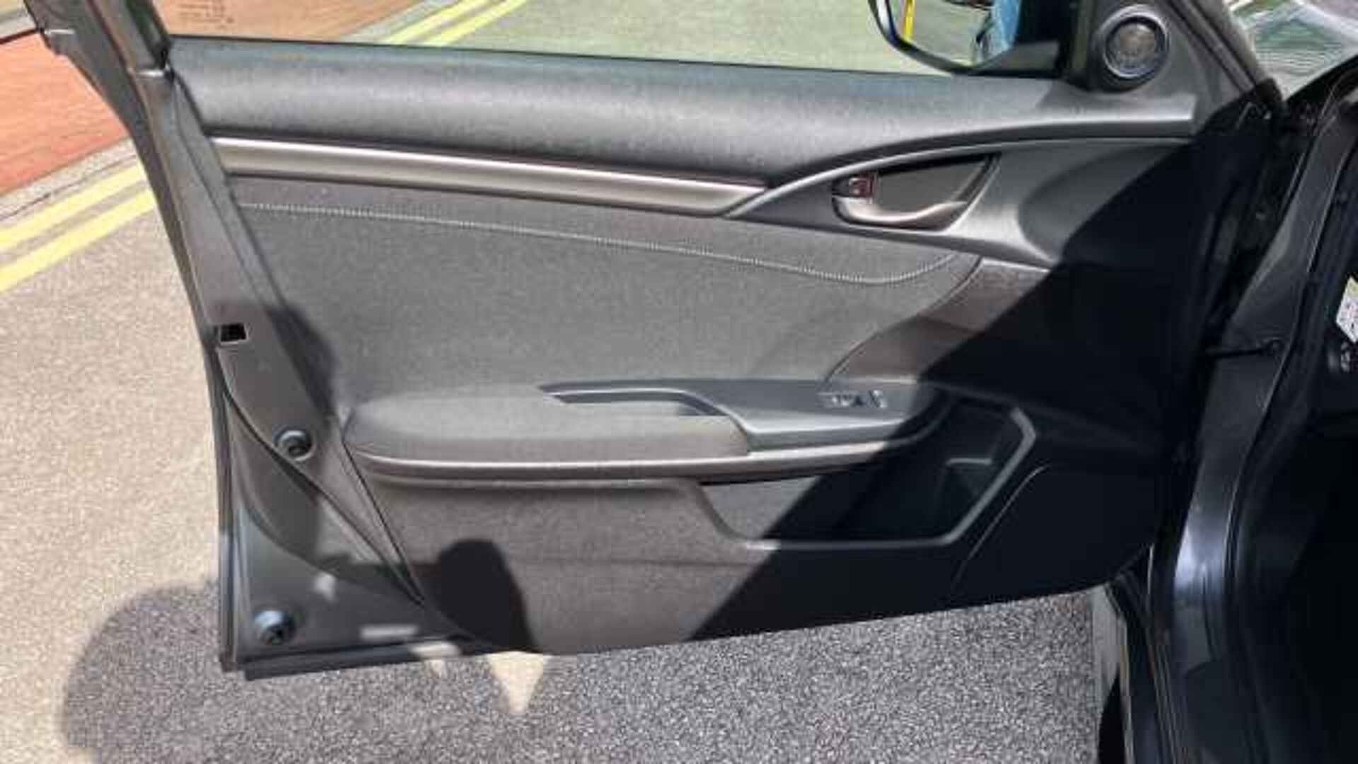 Honda Civic 1.5 VTEC Turbo Sport 5dr Petrol Hatchback 