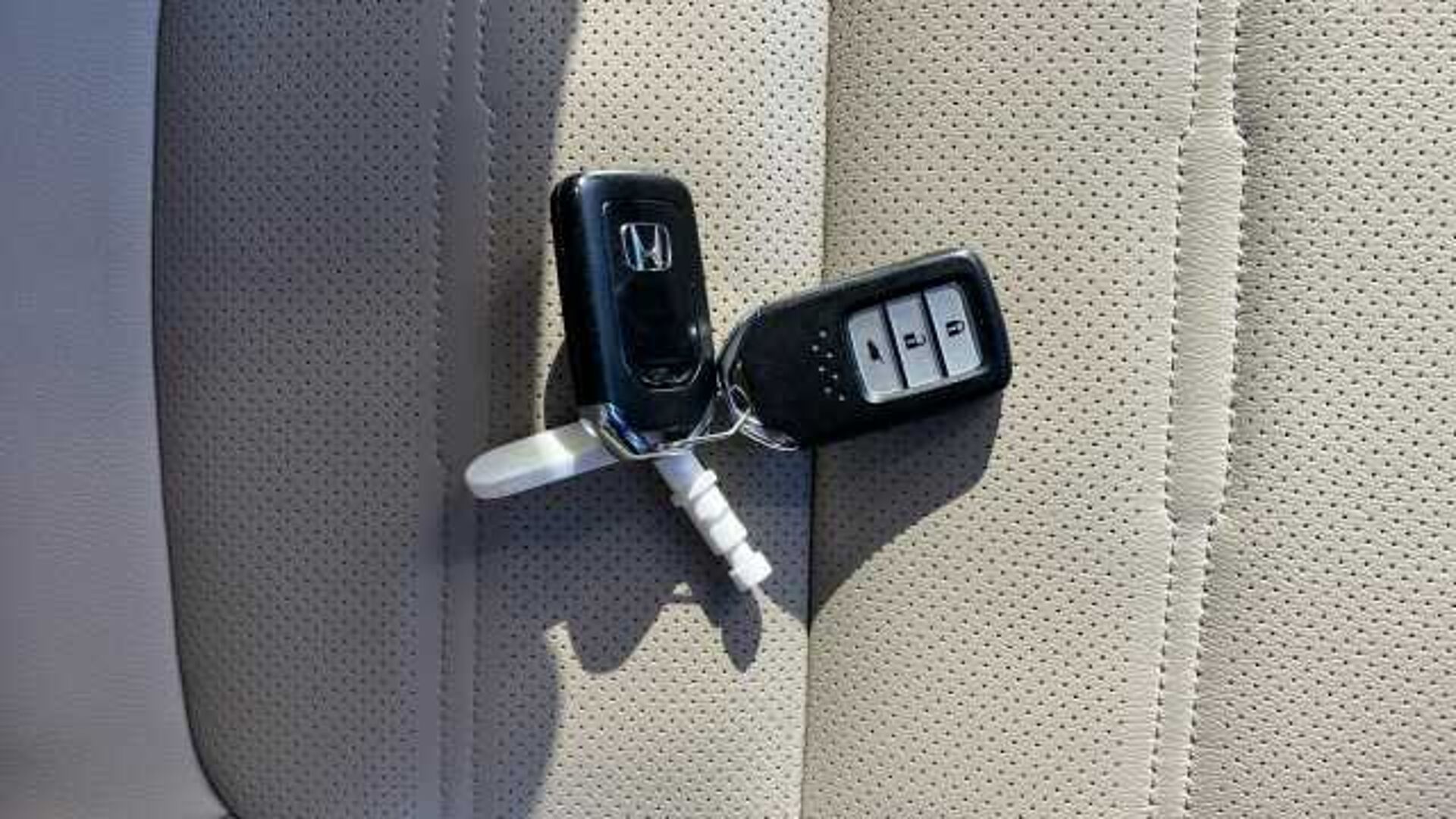 Honda CR-V 2.0 i-MMD Hybrid SR 5dr eCVT Hybrid Estate 