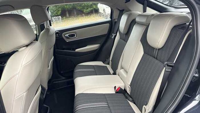 Honda HR-V 1.5 eHEV Advance Style 5dr CVT Hybrid Hatchback 