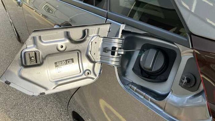 Honda Jazz 1.5 i-MMD Hybrid SR 5dr eCVT Hybrid Hatchback 