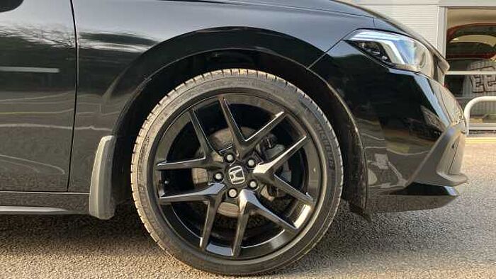 Honda Civic 2.0 eHEV Advance 5dr CVT Hybrid Hatchback 