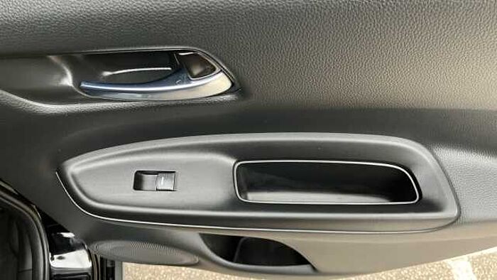 Honda Jazz 1.5 i-MMD Hybrid Crosstar Advance 5dr eCVT Hybrid Hatchback 