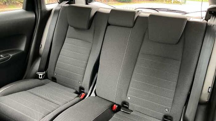 Honda Jazz 1.5 i-MMD Hybrid Crosstar Advance 5dr eCVT Hybrid Hatchback 