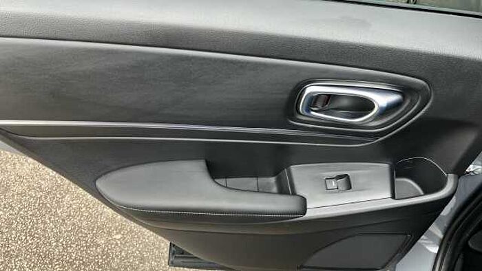 Honda HR-V 1.5 eHEV Advance 5dr CVT Hybrid Hatchback 