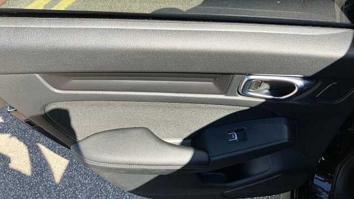 Honda Civic 2.0 eHEV Sport 5dr CVT Hybrid Hatchback 