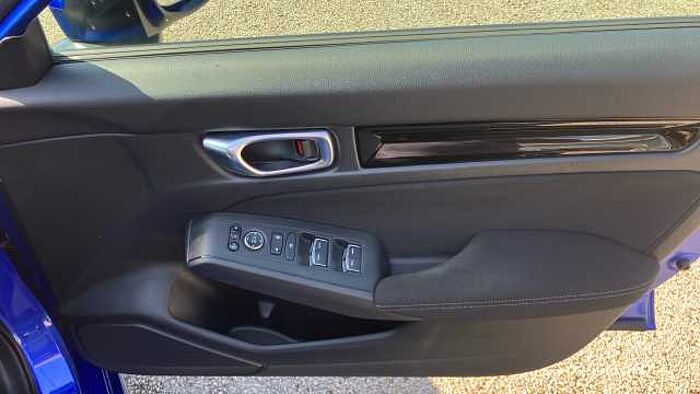 Honda Civic 2.0 eHEV Elegance 5dr CVT Hybrid Hatchback 