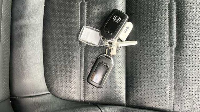 Honda CR-V 2.0 i-MMD Hybrid SR 5dr eCVT Hybrid Estate 