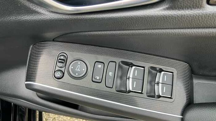 Honda Civic 2.0 eHEV Advance 5dr CVT Hybrid Hatchback 