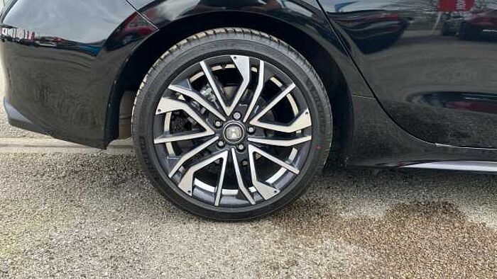 Honda Civic 2.0 eHEV Advance 5dr CVT Hybrid Hatchback 