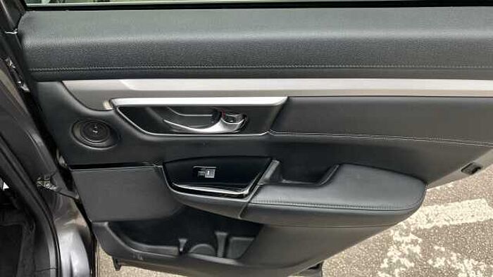 Honda CR-V 2.0 i-MMD Hybrid SR 5dr eCVT Hybrid Estate 