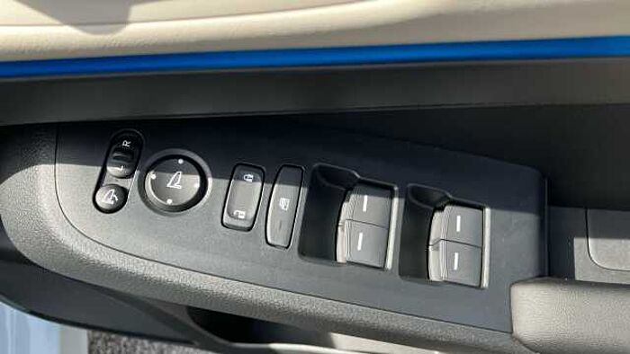 Honda HR-V 1.5 eHEV Advance Style 5dr CVT Hybrid Hatchback 