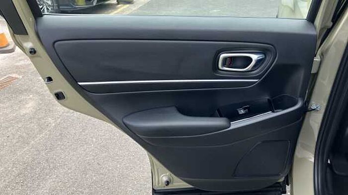 Honda HR-V 1.5 eHEV Advance 5dr CVT Hybrid Hatchback 