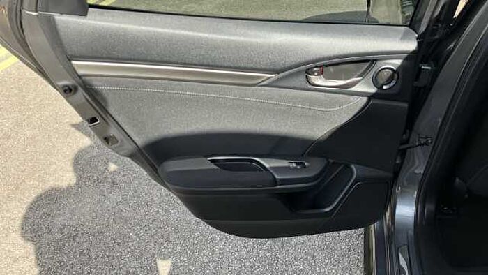 Honda Civic 1.5 VTEC Turbo Sport 5dr Petrol Hatchback 