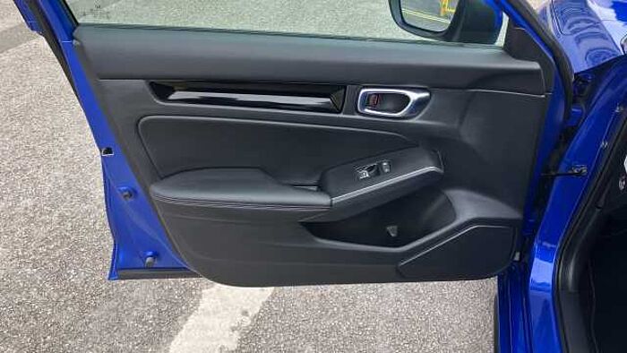 Honda Civic 2.0 eHEV Advance 5dr CVT Hybrid Hatchback 