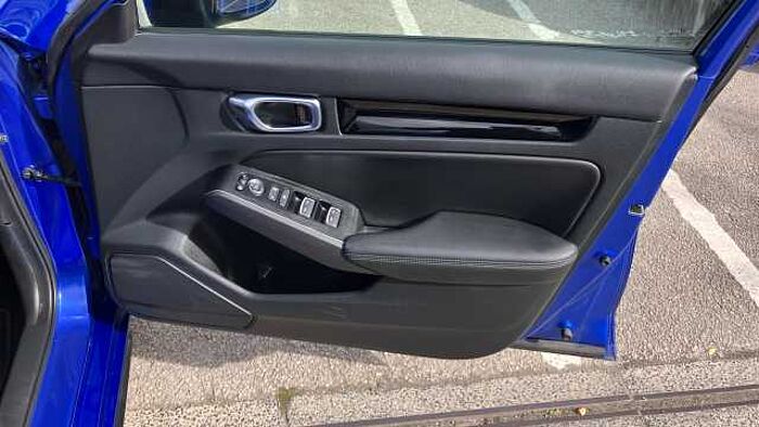Honda Civic 2.0 eHEV Advance 5dr CVT Hybrid Hatchback 