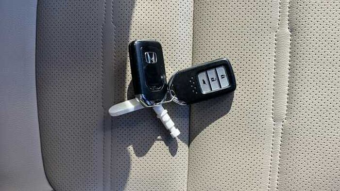 Honda CR-V 2.0 i-MMD Hybrid SR 5dr eCVT Hybrid Estate 