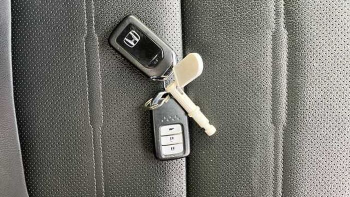 Honda CR-V 2.0 i-MMD Hybrid Sport Line 2WD 5dr eCVT Hybrid Estate 