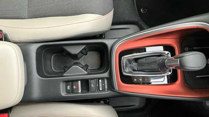 Honda HR-V 1.5 eHEV Advance Style 5dr CVT Hybrid Hatchback 