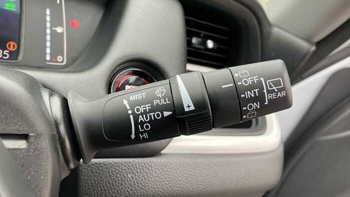 Honda Jazz 1.5 i-MMD Hybrid SR 5dr eCVT Hybrid Hatchback 
