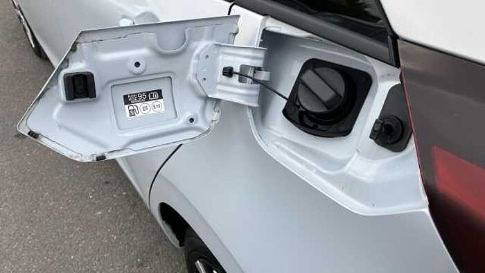 Honda Jazz 1.5 i-MMD Hybrid SR 5dr eCVT Hybrid Hatchback 